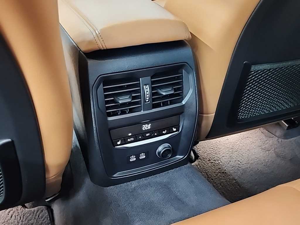 BMW 3 series 2019 Blanco - Importación desde Corea - HF Imports Iquique - Foto 13