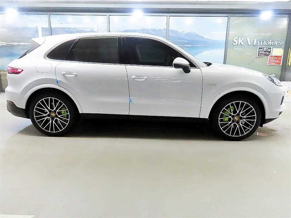 Porsche Cayenne - Vista 3