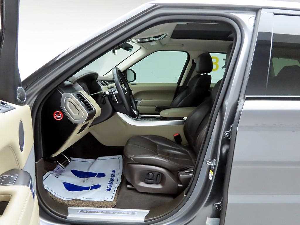 Land Rover Range Rover Sports - Vista 11