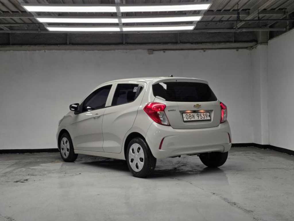 Chevrolet Spark - Vista 2