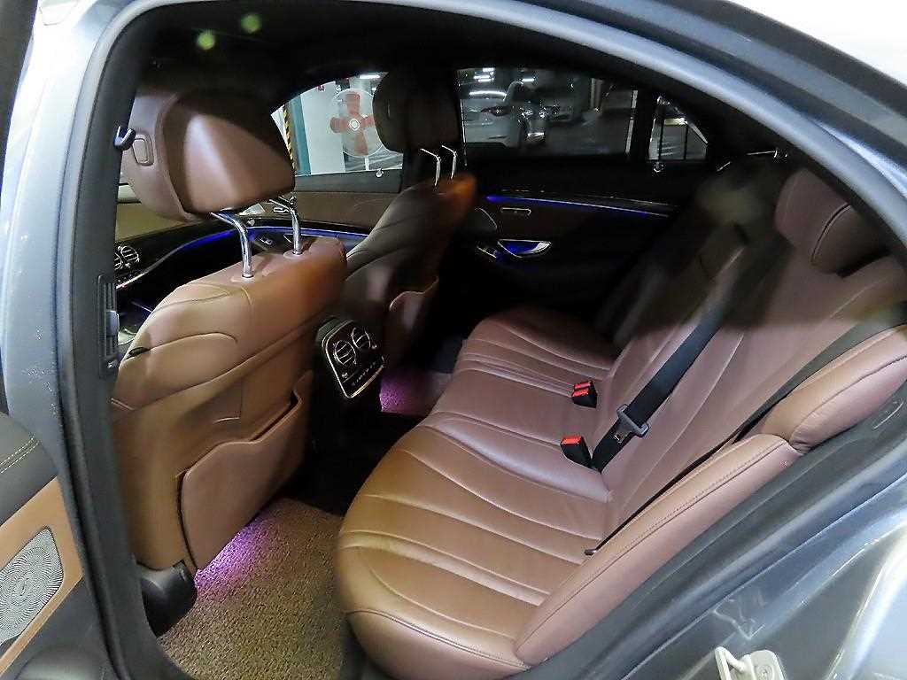 Mercedes Benz S Class - Vista 7