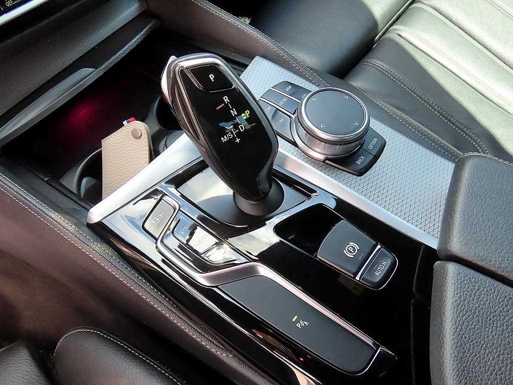 BMW 5 Series - Vista 11