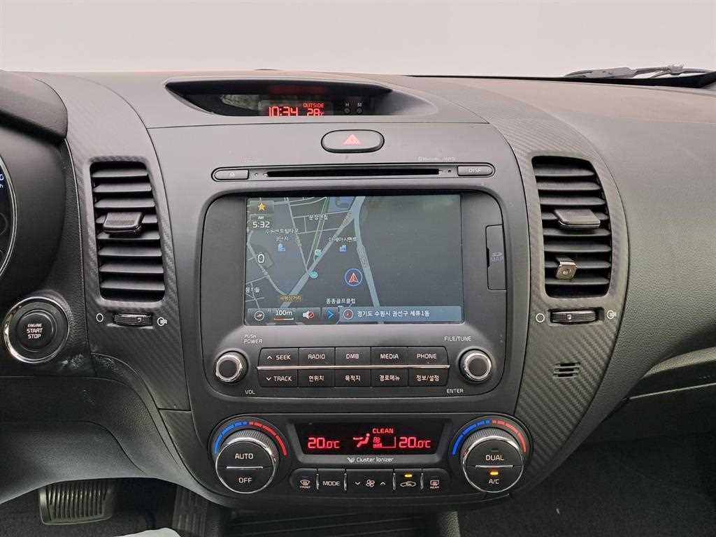 KIA K3 - Vista 9