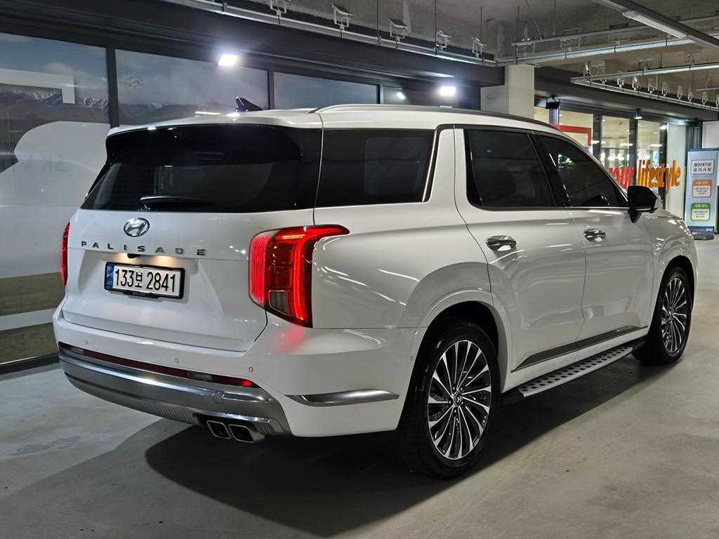 HYUNDAI Palisade - Vista 5