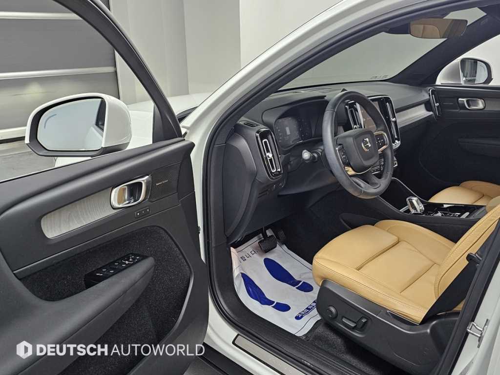 Volvo XC40 - Vista 11