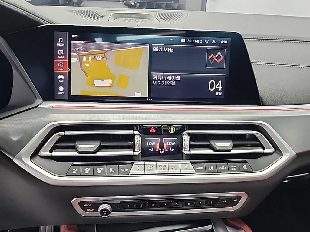 BMW X6 - Vista 10