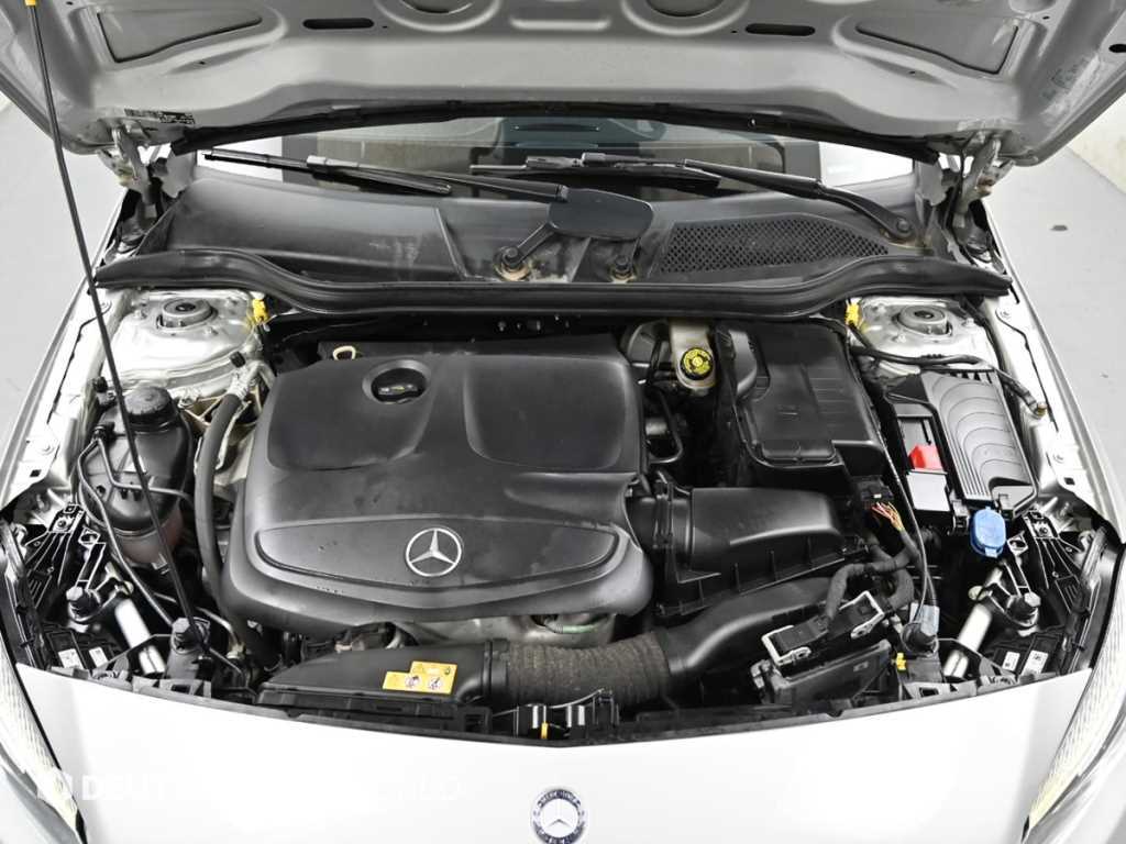 Mercedes Benz A Class - Vista 6