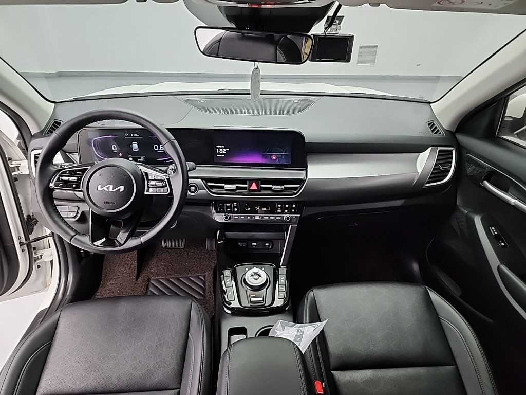 KIA Seltos - Vista 7