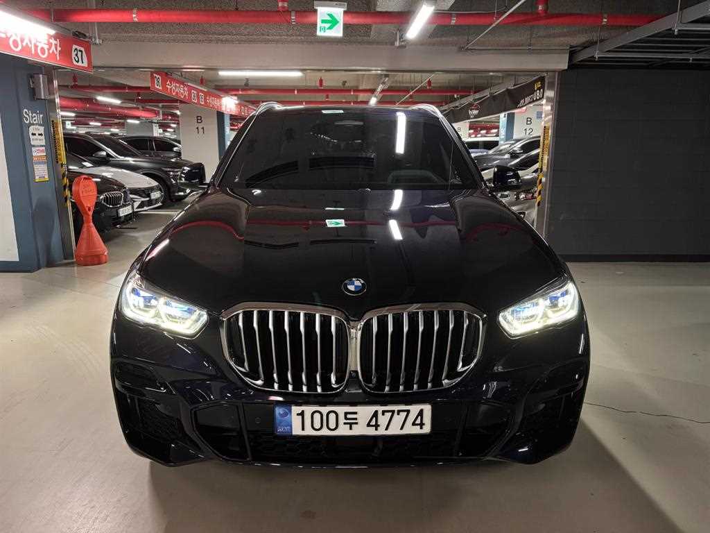BMW X5 2023 Negro - Importación desde Corea - HF Imports Iquique - Foto 1