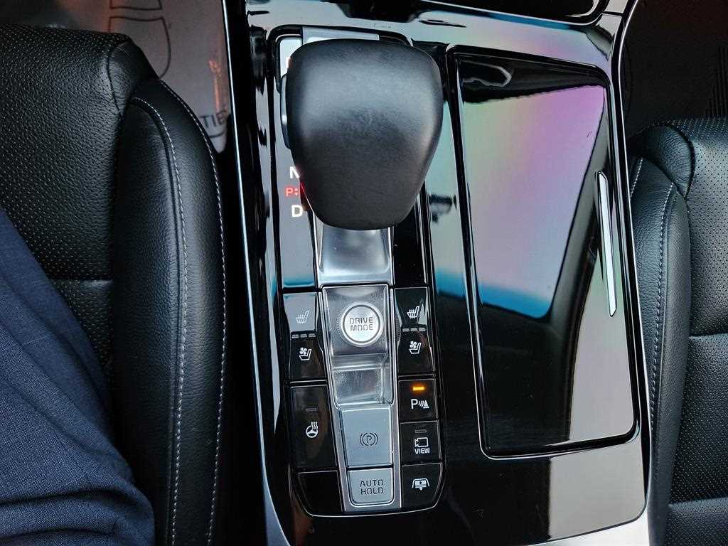 KIA K7 - Vista 10