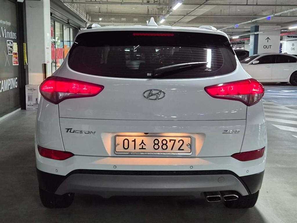 HYUNDAI Tucson - Vista 5