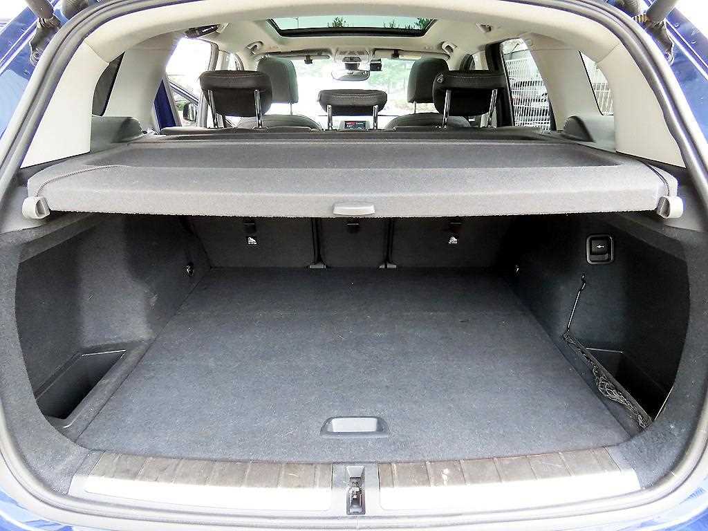 BMW X1 2019 Azul - Importación desde Corea - HF Imports Iquique - Foto 18