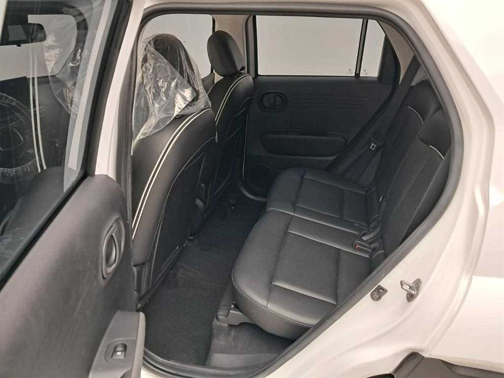 HYUNDAI Casper - Vista 12