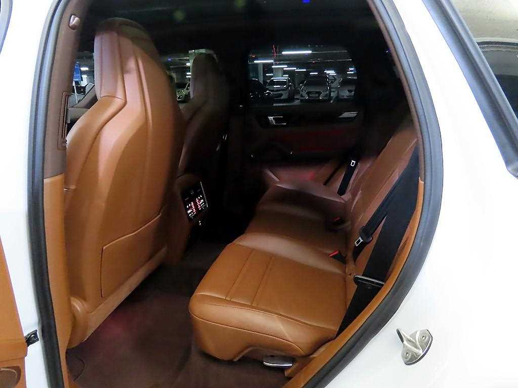 Porsche Cayenne - Vista 7