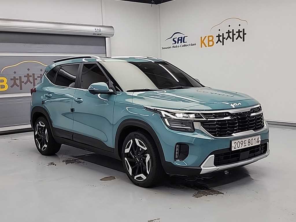 KIA Seltos - Vista 4