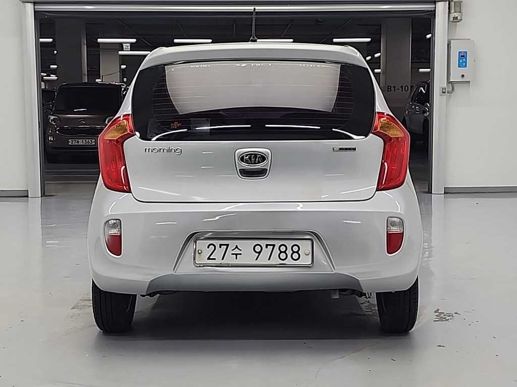 KIA Morning - Vista 3