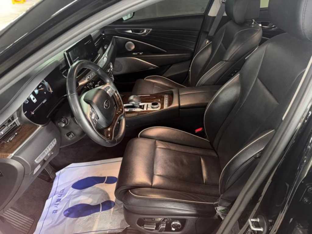 KIA K9 - Vista 6