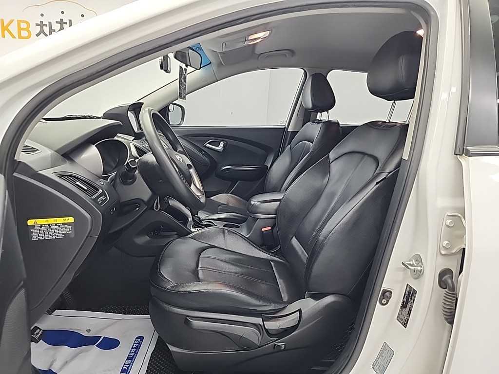 HYUNDAI Tucson - Vista 11