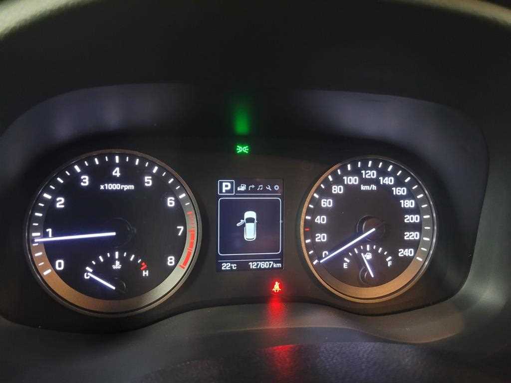 HYUNDAI Tucson 2017 Blanco - Importación desde Corea - HF Imports Iquique - Foto 17