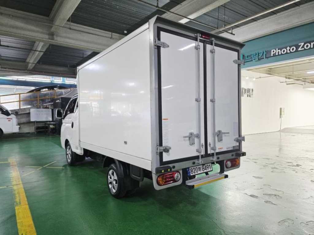 Small Truck Top_Frozen Top - Vista 9