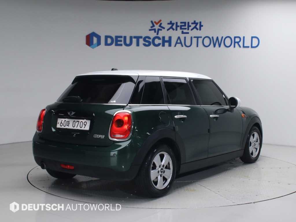 Mini Cooper - Vista 2