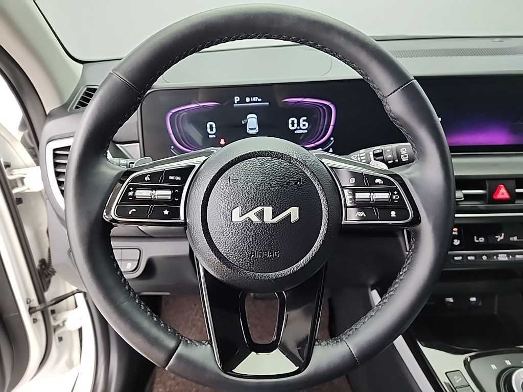 KIA Seltos - Vista 9
