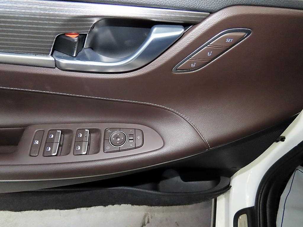 HYUNDAI Grandeur 2018 Blanco - Importación desde Corea - HF Imports Iquique - Foto 13