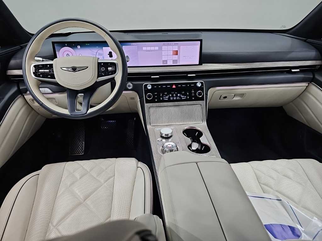 Genesis GV80 - Vista 7