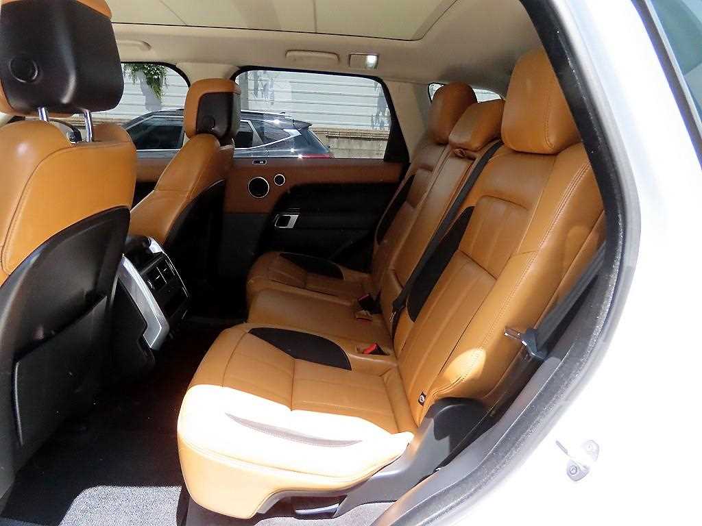 Land Rover Range Rover Sports - Vista 6
