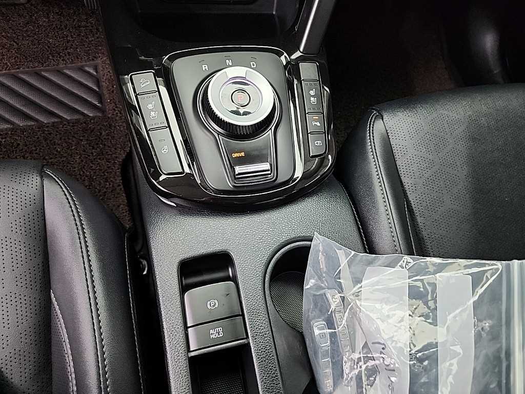 KIA Seltos - Vista 8