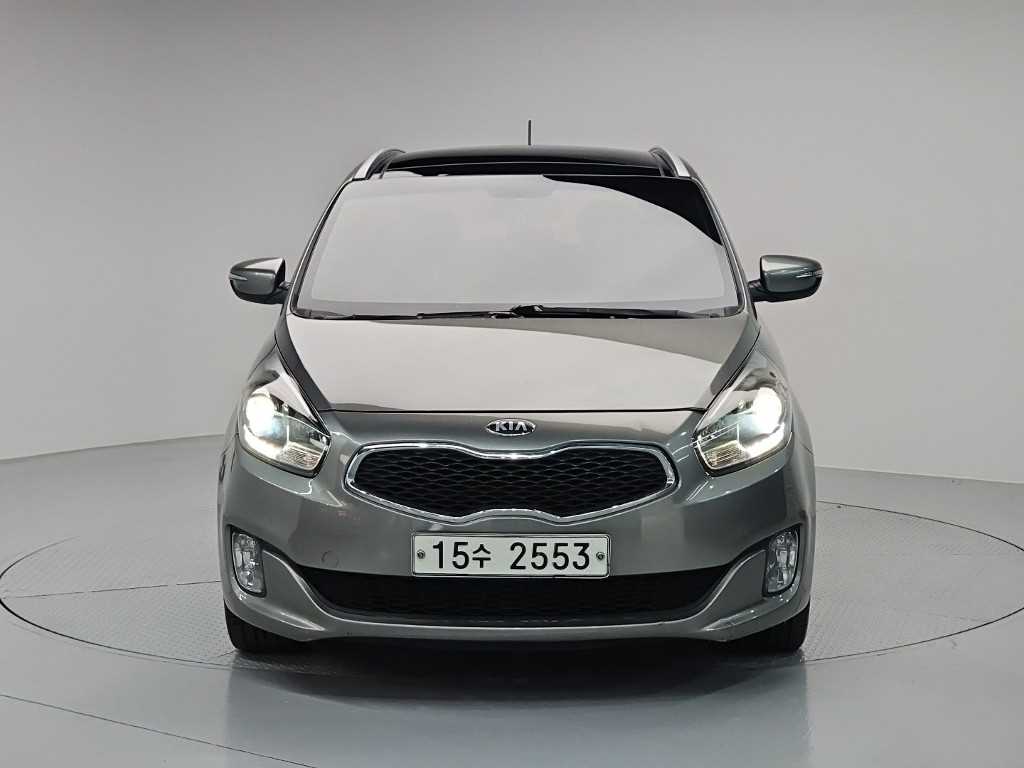 KIA Carens - Vista 2