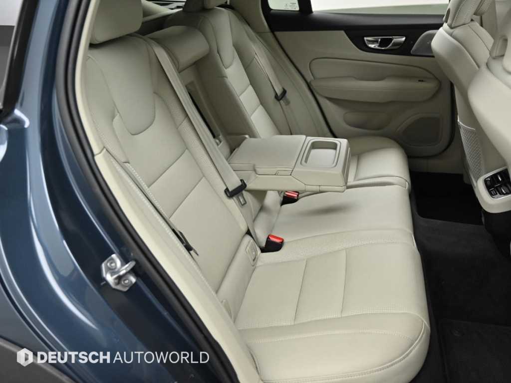 Volvo V60 - Vista 12