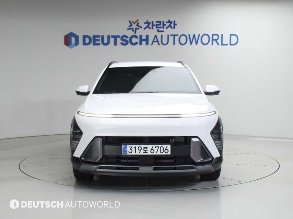 HYUNDAI Kona - Vista 3
