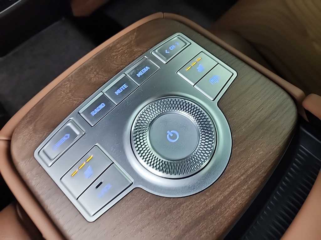 Genesis G80 2022 Azul - Importación desde Corea - HF Imports Iquique - Foto 15