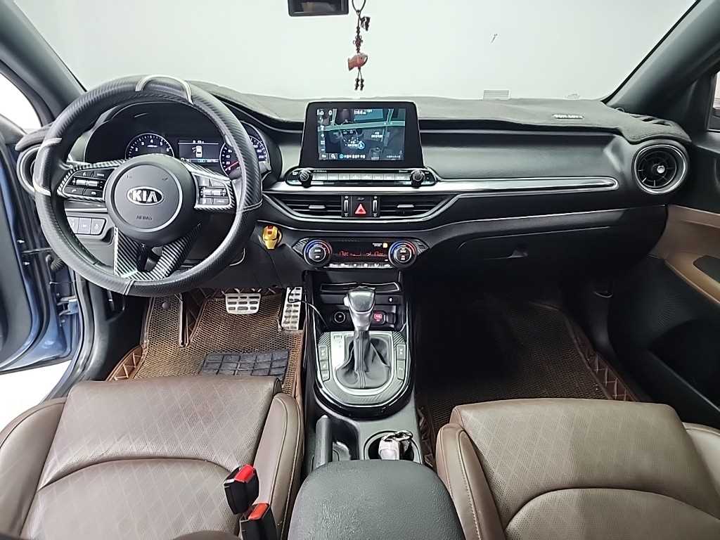 KIA K3 - Vista 7