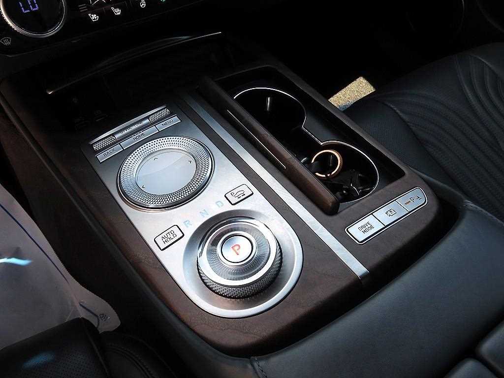 Genesis G80 - Vista 11