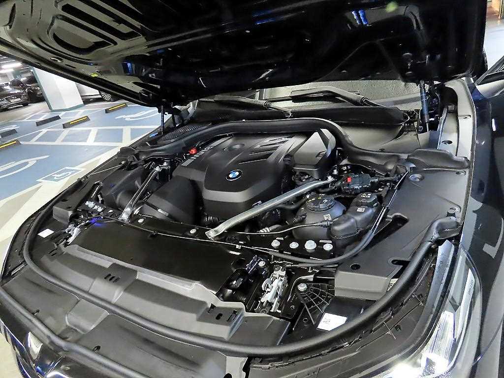 BMW 5 Series 2025 Negro - Importación desde Corea - HF Imports Iquique - Foto 19