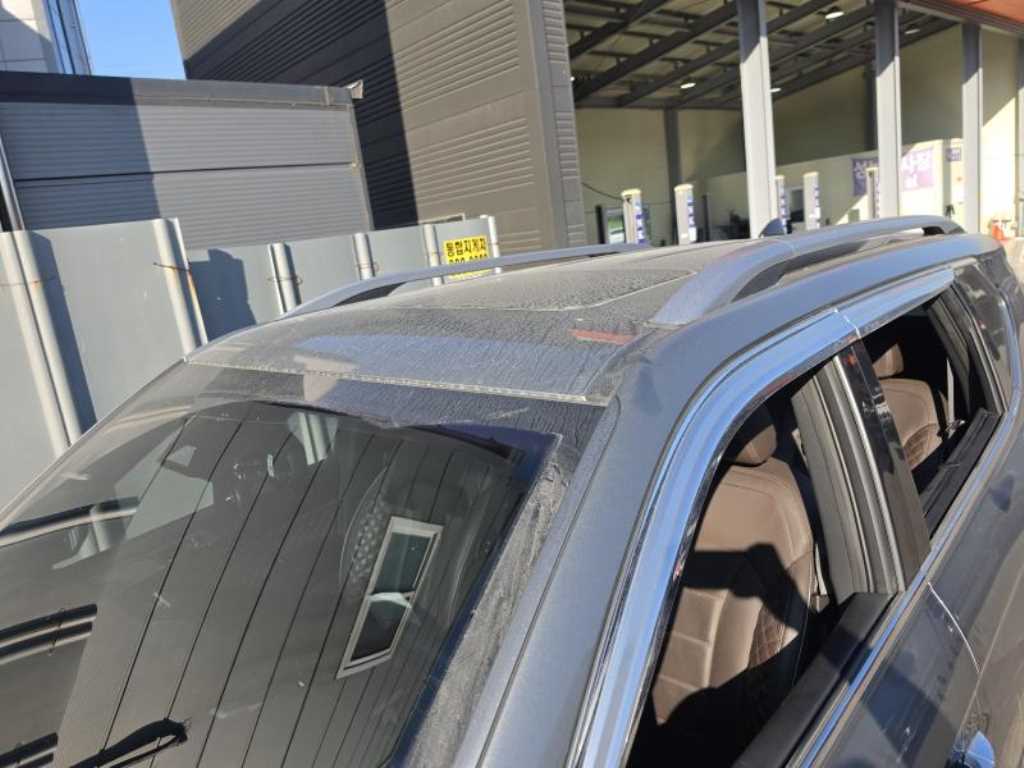 Ssangyong Rexton - Vista 3