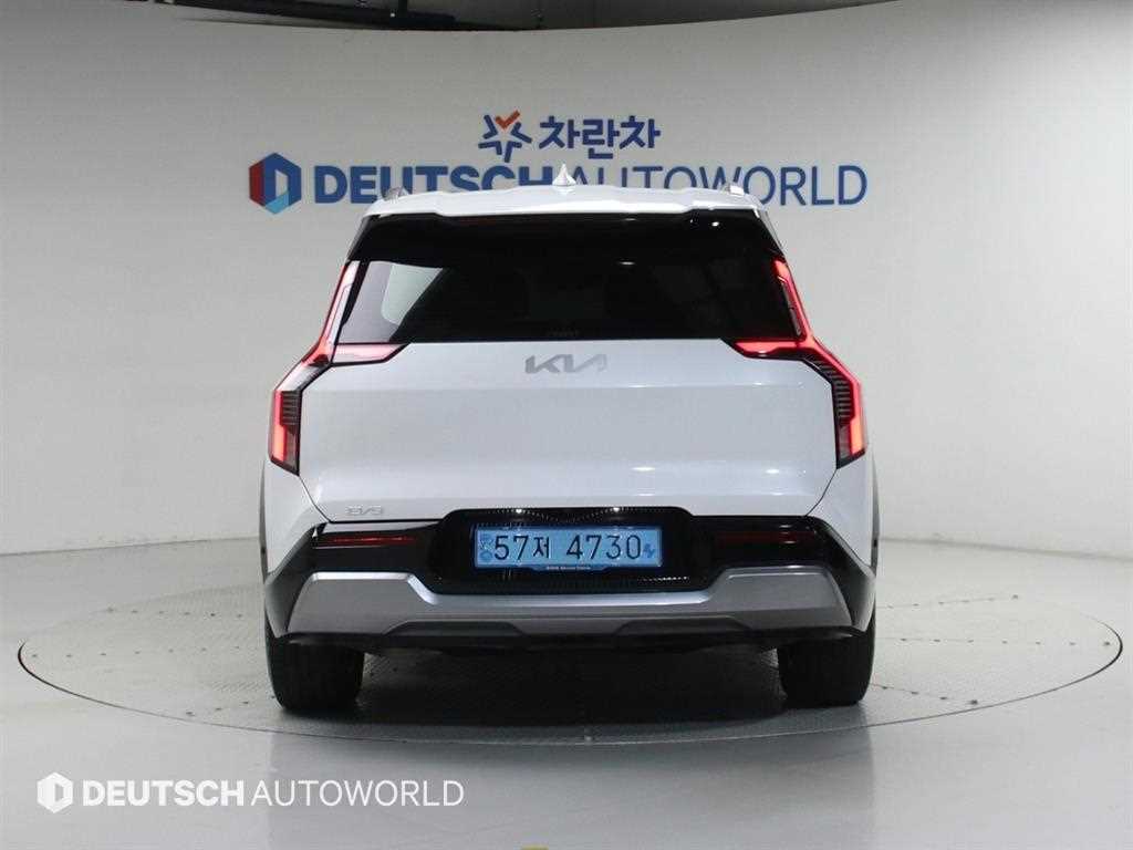 KIA EV9 - Vista 4