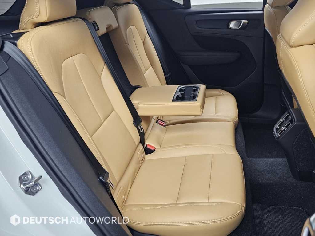 Volvo XC40 - Vista 12