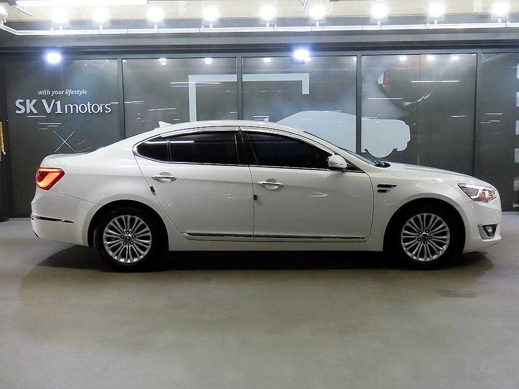 KIA K7 - Vista 3
