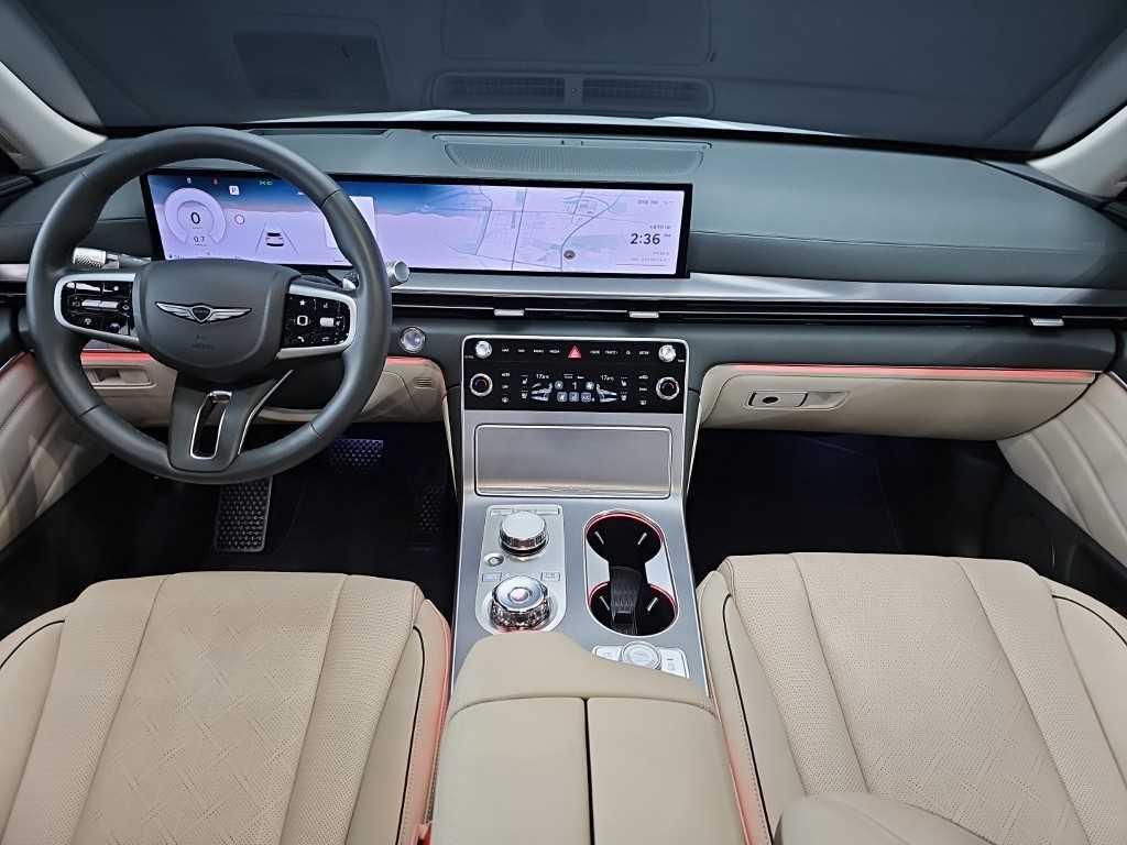 Genesis GV80 - Vista 7