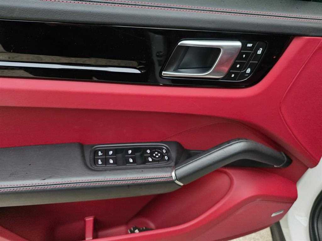 Porsche Cayenne - Vista 9