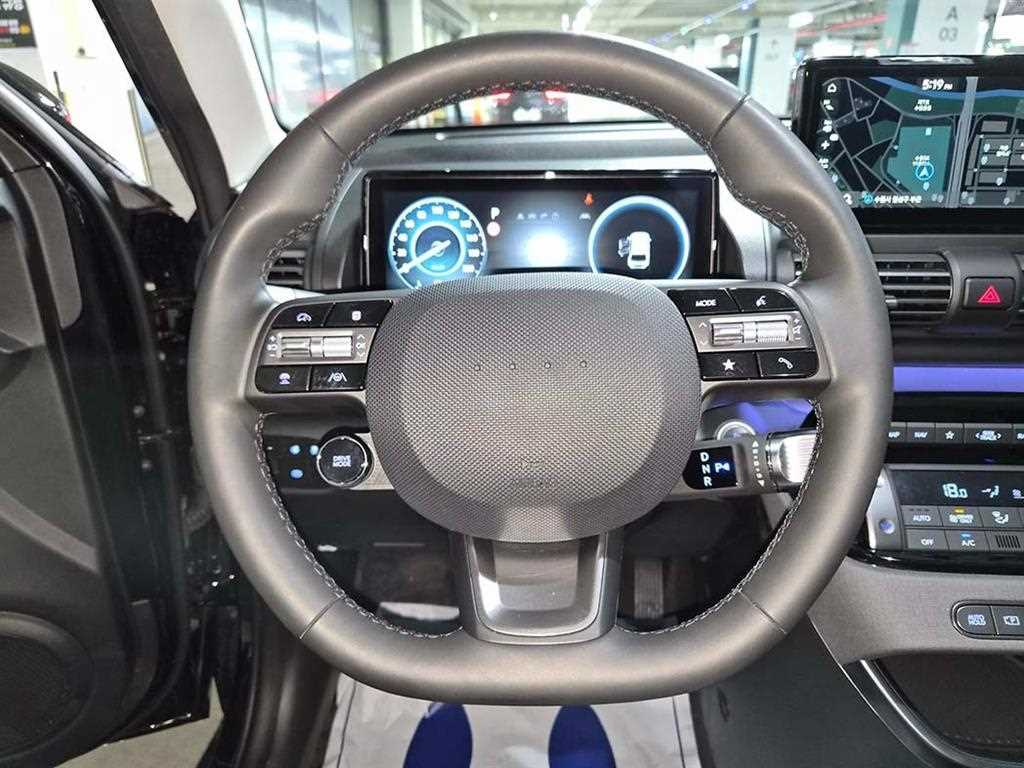 HYUNDAI Casper - Vista 8