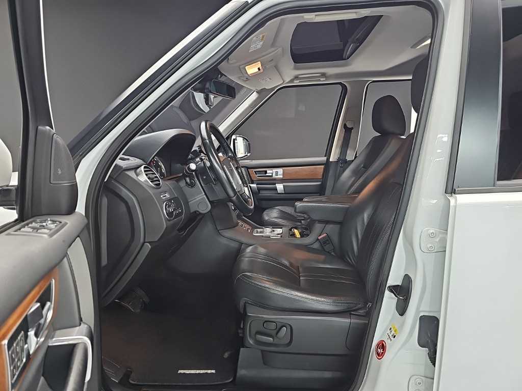 Land Rover Discovery - Vista 11