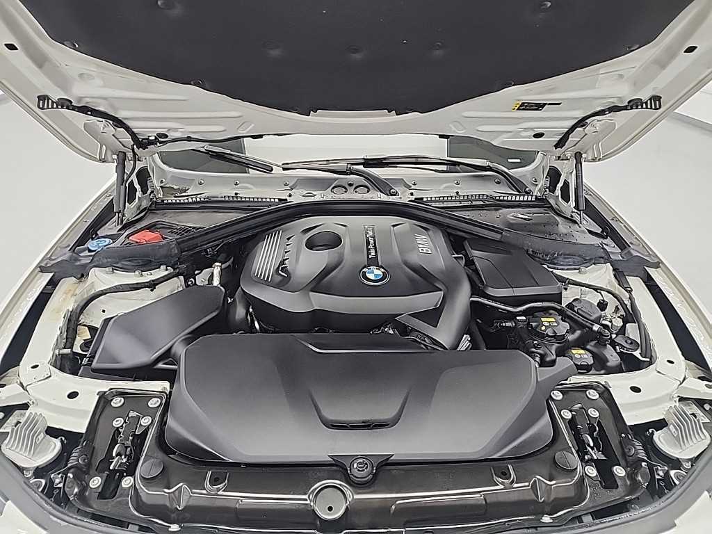 BMW 4 Series - Vista 5