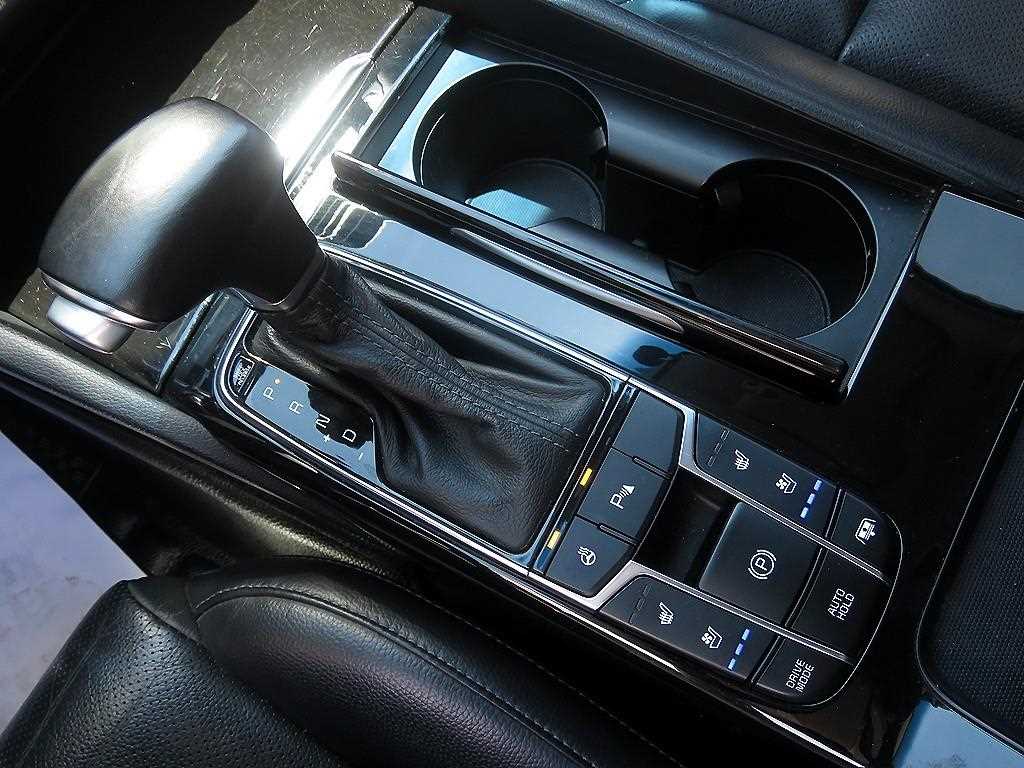 KIA K7 - Vista 12