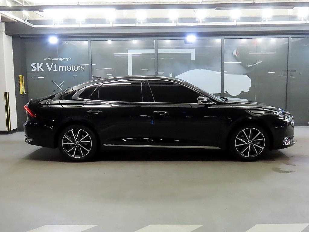 HYUNDAI Grandeur - Vista 3
