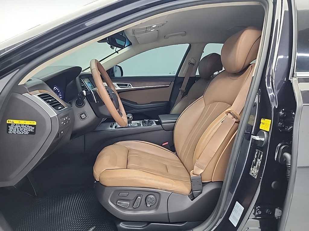 Genesis G80 - Vista 11