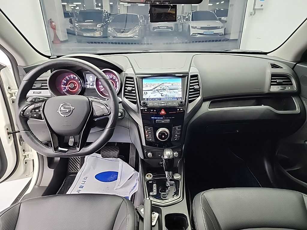 Ssangyong Tivoli - Vista 7